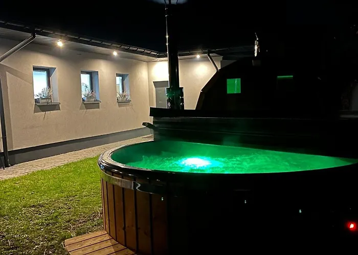 Dom Na Brzoskwiniowej Penzion 3*